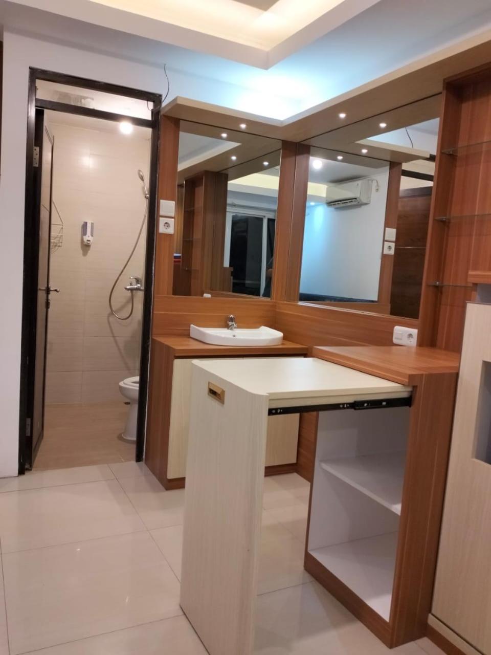 Gateway Pasteur Tower Topaz By Esti Apartemen
