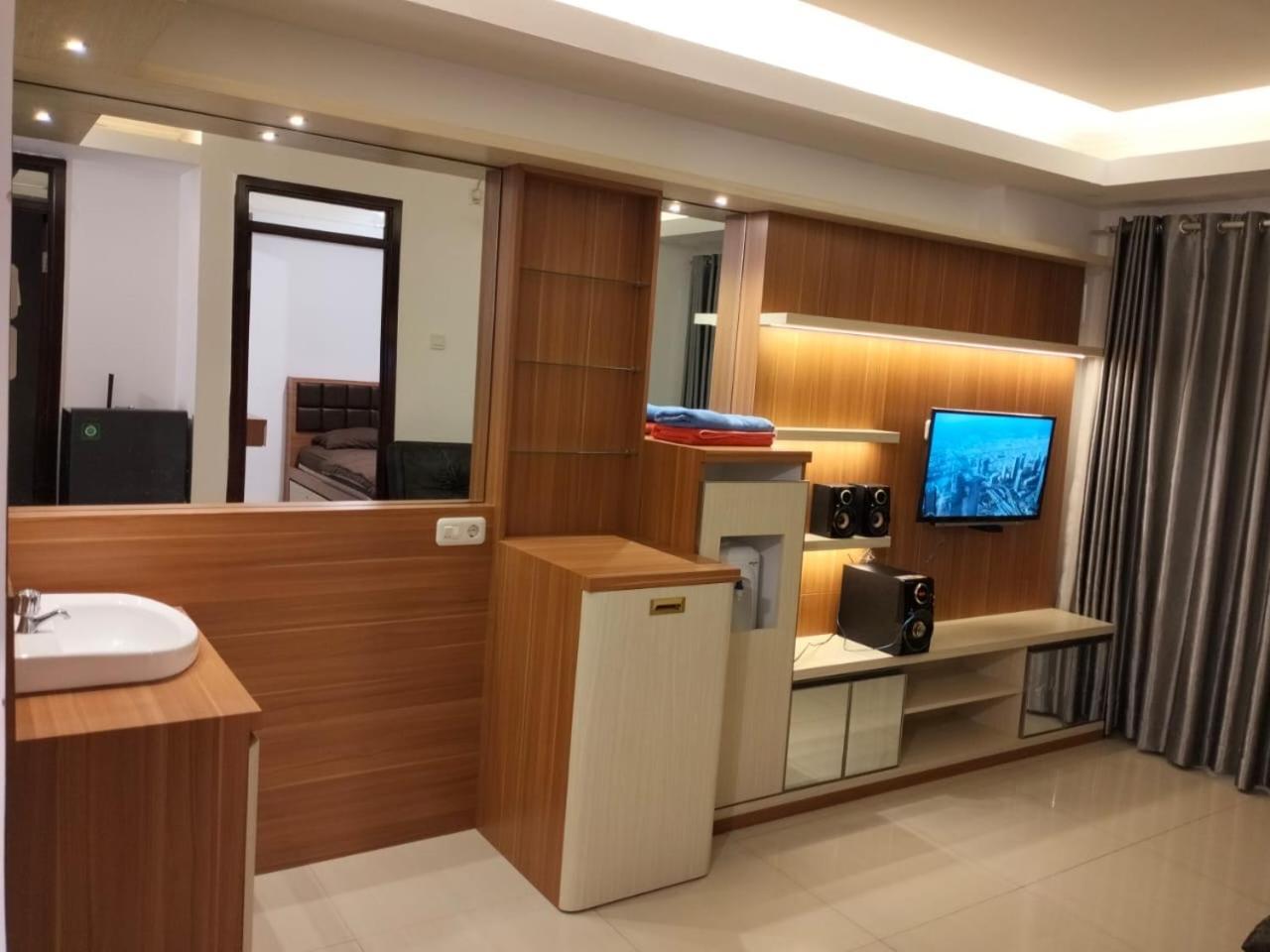 Gateway Pasteur Tower Topaz By Esti Apartemen